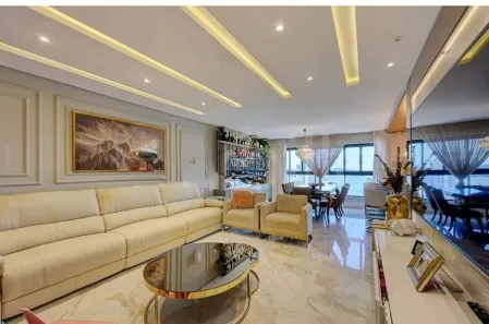 Apartamento com 4 Quartos à venda, 147m² no Centro, Balneário Camboriú