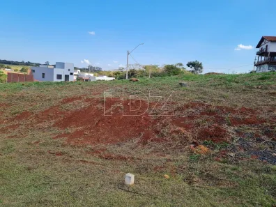 Lote/Terreno à venda, 250m² no Parque Laranjeiras, Araraquara