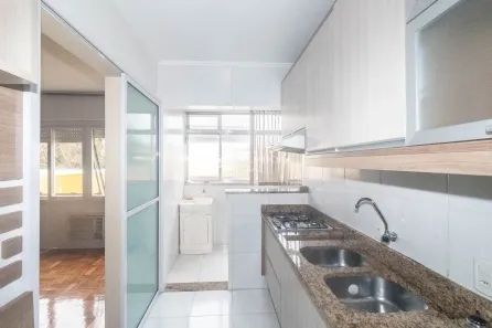 Apartamento com 2 Quartos para alugar, 74m² no São Geraldo, Porto Alegre