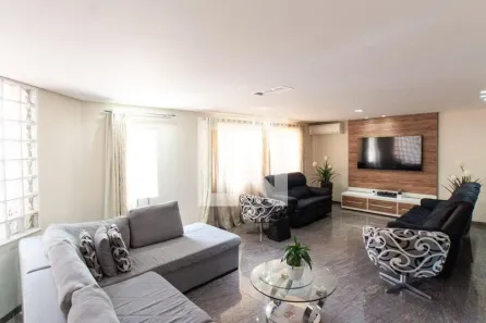 Casa com 3 Quartos à venda, 380m² no Parque Vitória, São Paulo