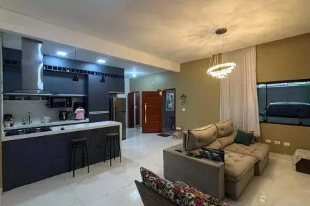 Sobrado com 4 Quartos à venda, 179m² no Vila Alzira, Santo André