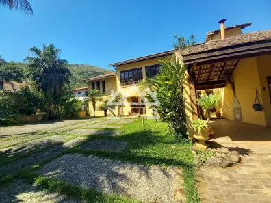 Sobrado com 7 Quartos à venda, 525m² no Loteamento Recanto Sandra, Caraguatatuba