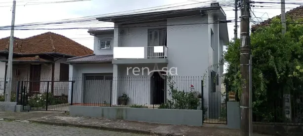 Casa com 3 Quartos à venda, 179m² no Pio X, Caxias do Sul
