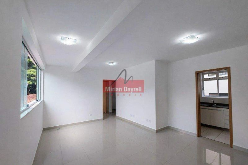 Apartamento com 3 quartos — Santo Antônio, Belo Horizonte