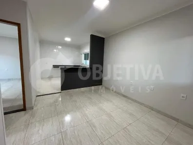 Casa com 2 Quartos à venda, 90m² no Jardim Europa, Uberlândia