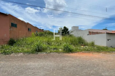 Lote/Terreno à venda, 250m² no Residencial Recanto das Emas, Goiânia