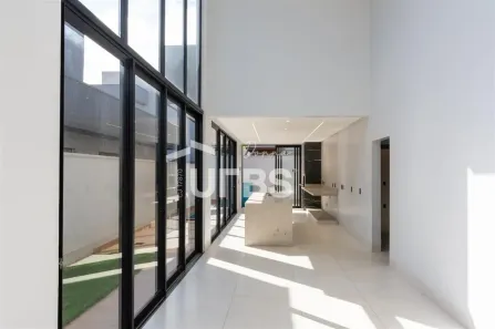 Casa de Condomínio com 4 Quartos à venda, 198m² no Parqville Pinheiros, Aparecida de Goiânia