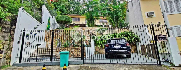 Casa de Condomínio com 3 Quartos à venda, 257m² no Grajaú, Rio de Janeiro