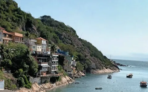 Casa com 1 Quarto à venda, 100m² no Barra de Guaratiba, Rio de Janeiro