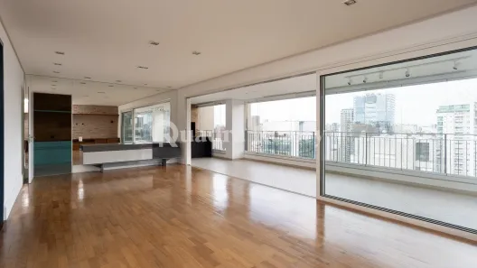 Apartamento com 4 Quartos para alugar, 223m² no Itaim Bibi, São Paulo