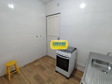 Apartamento com 1 Quarto para alugar, 30m² no Capoeiras, Florianópolis