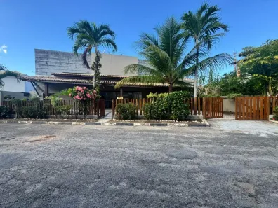 Casa com 2 Quartos para alugar, 200m² no Centro, Lauro de Freitas