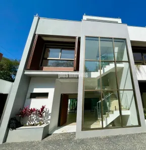 Casa de Condomínio com 4 Quartos para alugar, 338m² no Jardim dos Estados, São Paulo
