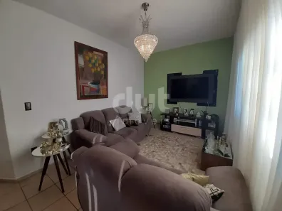 Casa com 3 Quartos à venda, 220m² no Alto de Pinheiros, Paulínia