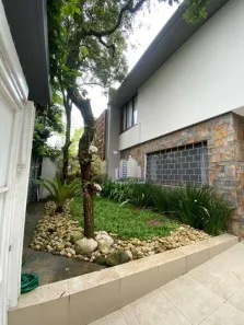 Casa com 3 Quartos à venda, 250m² no Indianópolis, São Paulo