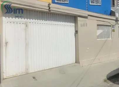 Casa com 3 Quartos à venda, 300m² no Fátima, Fortaleza
