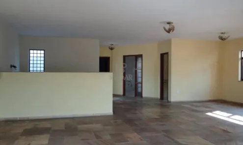 Casa com 3 Quartos para alugar, 280m² no Jardim São Carlos, Campinas