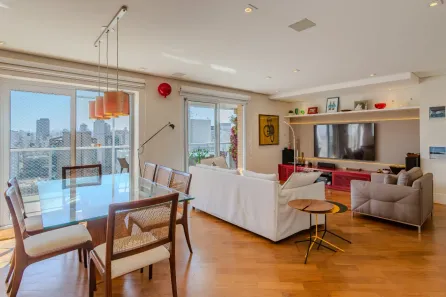 Apartamento com 2 Quartos para alugar, 155m² no Vila Nova Conceição, São Paulo