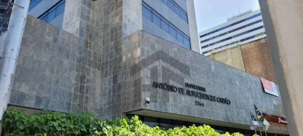 Sala Comercial para venda ou aluguel, 104m² no Espinheiro, Recife
