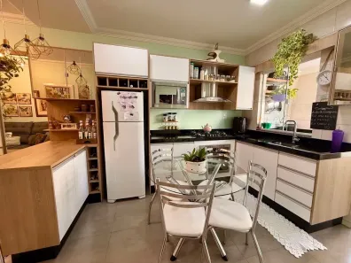 Apartamento com 2 Quartos à venda, 58m² no Cancelli, Cascavel