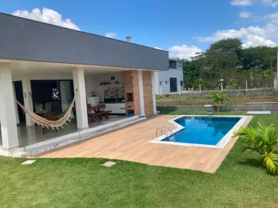 Casa de Condomínio com 3 Quartos para alugar, 250m² no Aldeia dos Camarás, Camaragibe