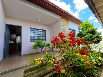 Casa com 3 Quartos à venda, 234m² no Caxambu, Jundiaí