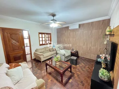 Casa com 3 Quartos à venda, 192m² no Piracicamirim, Piracicaba