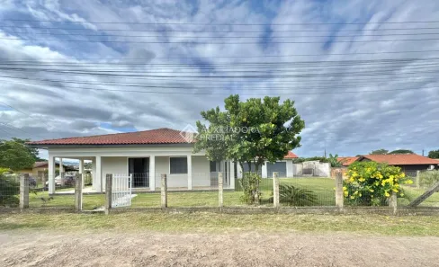 Casa com 3 Quartos à venda, 190m² no Arroio Rosa, Imbituba