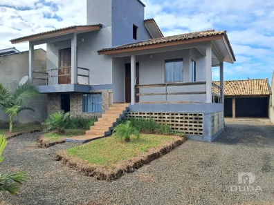Casa com 3 Quartos à venda, 180m² no Zona Velha, Balneário Rincão