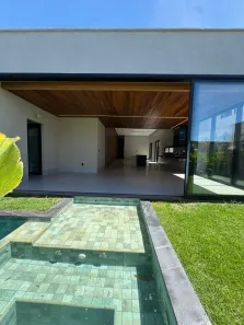 Casa de Condomínio com 4 Quartos à venda, 300m² no Jardins Itália, Goiânia