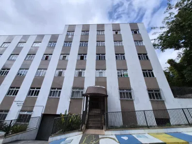 Apartamento com 3 Quartos para alugar, 104m² no Paineiras, Juiz de Fora