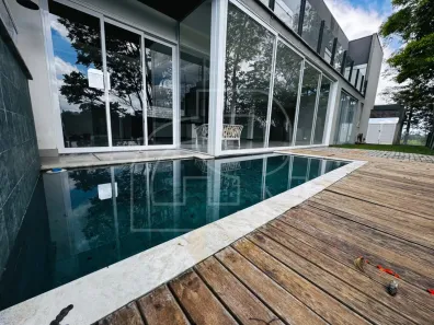 Sobrado com 4 Quartos para alugar, 280m² no Condomínio Vem Viver Jacareí, Jacareí