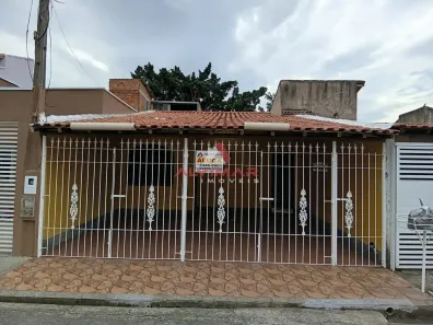 Casa com 2 Quartos para alugar, 108m² no Casa de Pedra, Volta Redonda