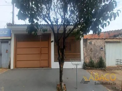 Casa com 3 Quartos à venda, 200m² no Parque Santa Felícia Jardim, São Carlos