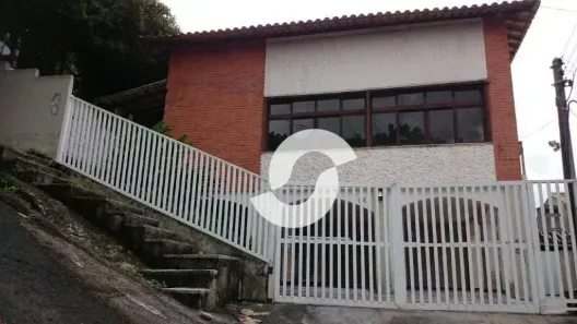 Casa com 4 Quartos à venda, 300m² no São Francisco, Niterói