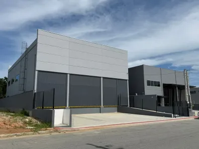 Galpão/Depósito/Armazém para alugar, 573m² no Sertão do Maruim, São José