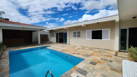 Casa com 4 Quartos para alugar, 301m² no Centro, Peruíbe