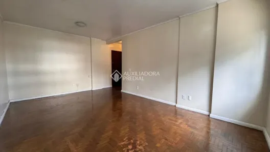 Apartamento com 3 Quartos para alugar, 110m² no Centro, Canoas