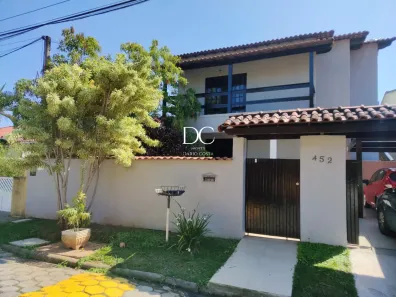 Casa de Condomínio com 5 Quartos à venda, 308m² no Ponta Grossa, Maricá