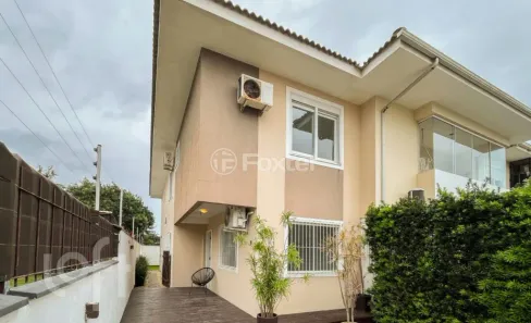 Casa com 3 Quartos à venda, 146m² no Rio Tavares, Florianópolis
