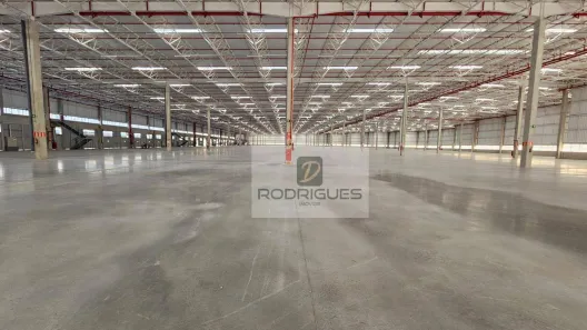 Galpão/Depósito/Armazém para alugar, 8355m² no Loteamento Industrial Coral, Mauá