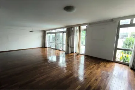 Sobrado com 5 Quartos à venda, 480m² no Brooklin Paulista, São Paulo