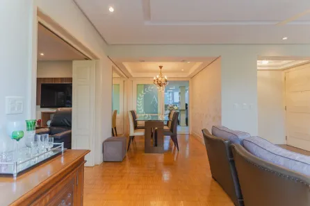 Apartamento com 3 Quartos à venda, 173m² no Moinhos de Vento, Porto Alegre