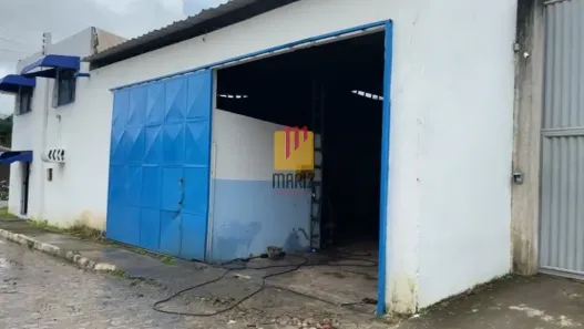 Galpão/Depósito/Armazém à venda, 384m² no Santa Amélia, Maceió