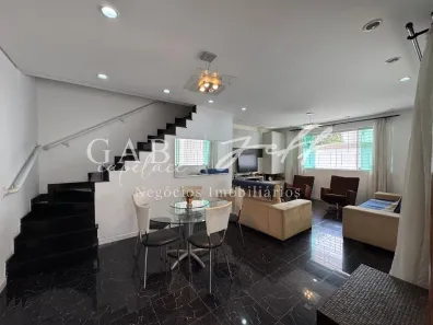 Sobrado com 4 Quartos à venda, 165m² no Embaré, Santos