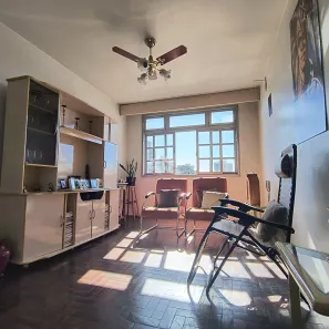 Apartamento com 3 Quartos à venda, 75m² no Medianeira, Porto Alegre