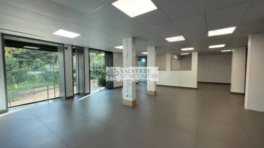 Ponto Comercial para alugar, 260m² no Cambuí, Campinas