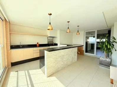 Apartamento com 3 Quartos para alugar, 224m² no Vila Gomes Cardim, São Paulo