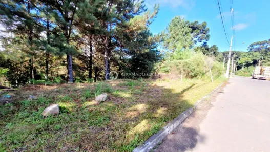 Lote/Terreno à venda, 450m² no Dutra, Gramado