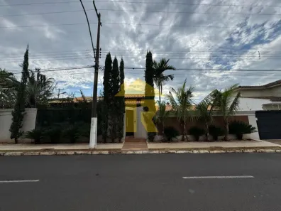 Casa com 3 Quartos à venda, 312m² no Jardim Schmitt, São José do Rio Preto